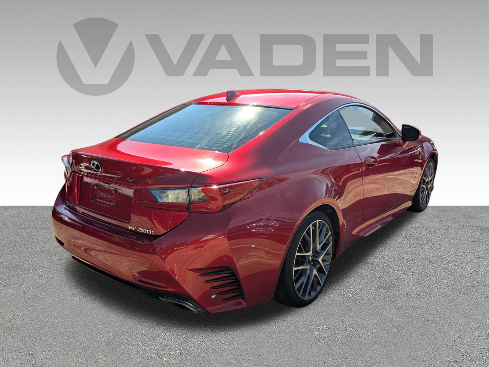 2017 Lexus RC 200t photo 9