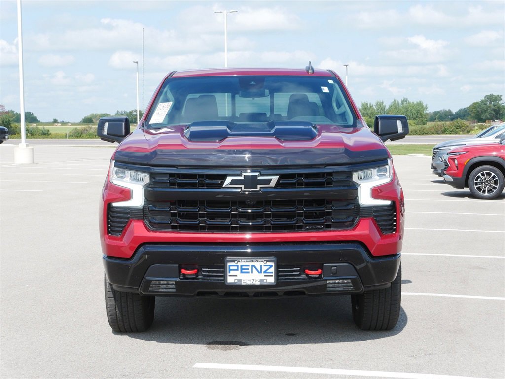 Used 2022 Chevrolet Silverado 1500 LT Trail Boss with VIN 3GCUDFET1NG595388 for sale in Spring Valley, Minnesota