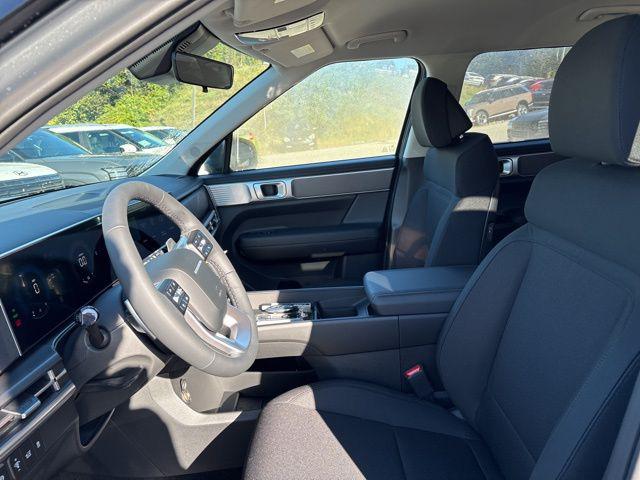 2026 Hyundai Santa Fe SE photo 2