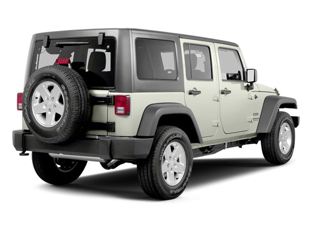 2013 Jeep Wrangler Unlimited Sport photo 2