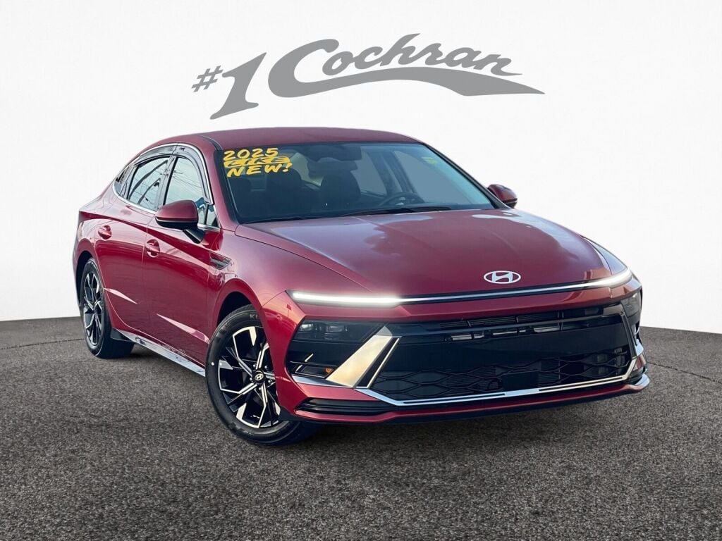 2025 Hyundai Sonata SEL's photo