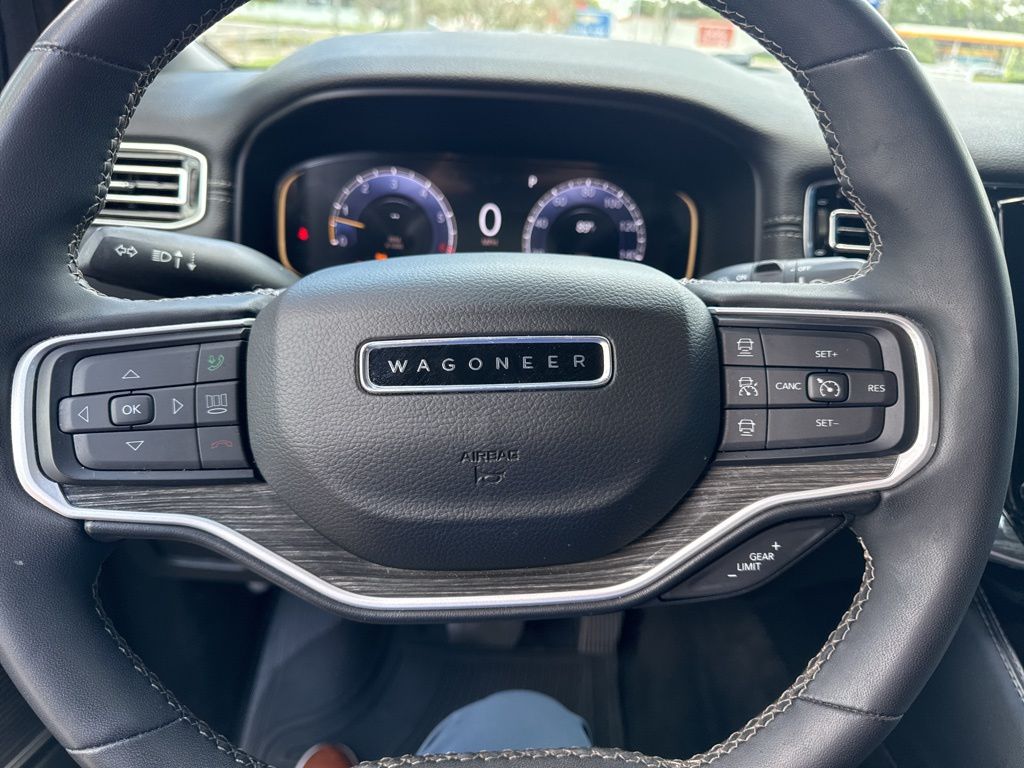2022 Jeep Wagoneer Series II photo 4