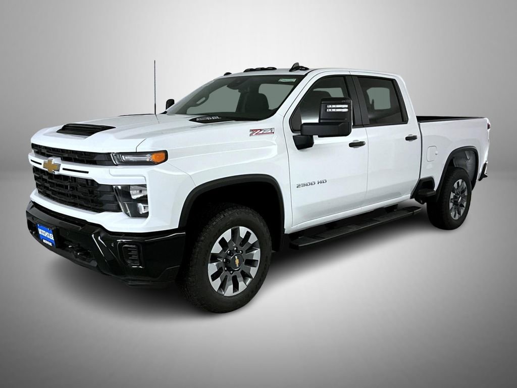 2026 Chevrolet Silverado 2500HD Custom's photo