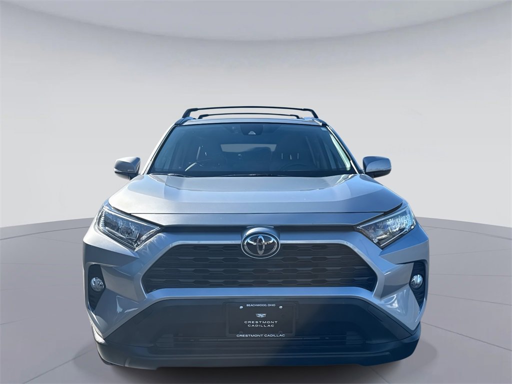 2020 Toyota RAV4 XLE Premium photo 8
