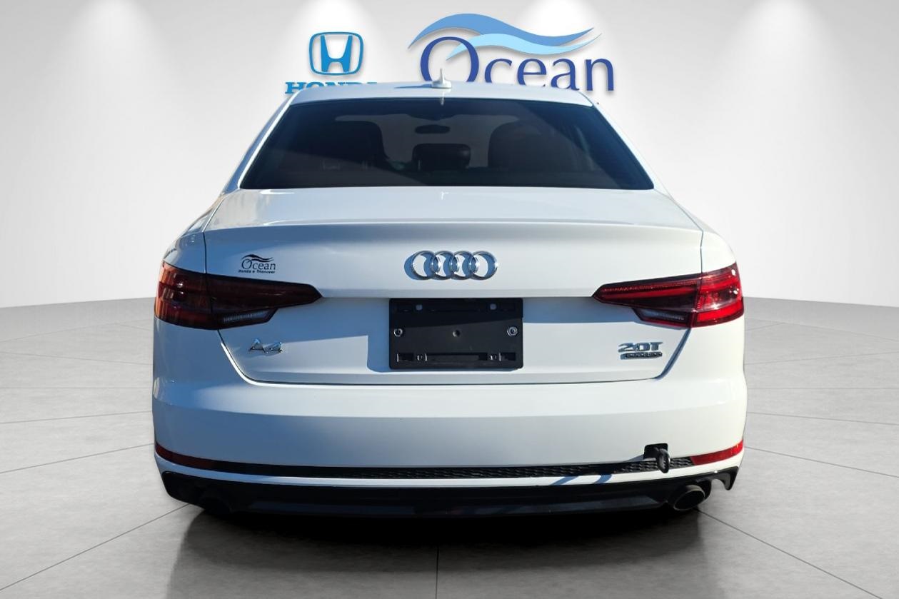 2018 Audi A4 2.0T Premium photo 3
