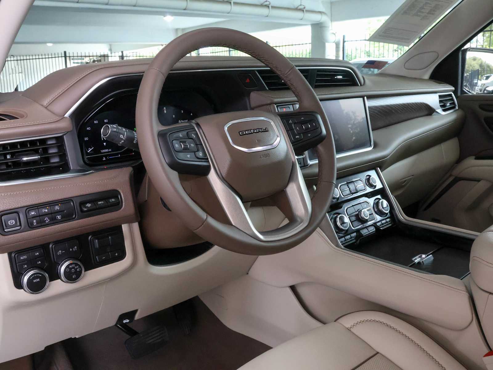 2024 Gmc Yukon XL Denali photo 4