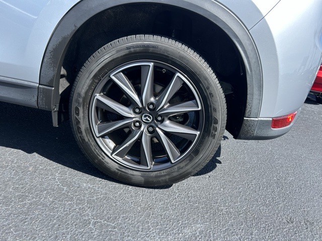 2018 Mazda CX-5 Touring photo 10