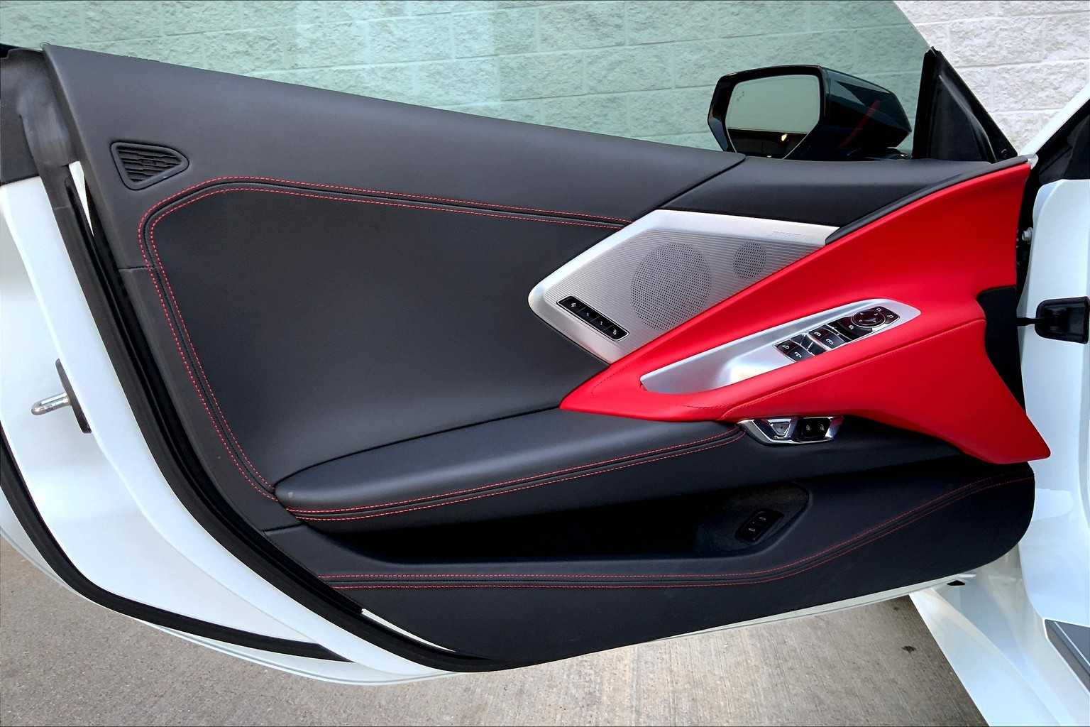 2024 Chevrolet Corvette 3LT photo 18
