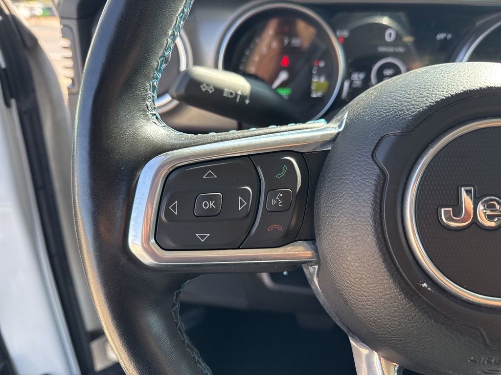 2023 Jeep Wrangler Rubicon 4xe photo 8