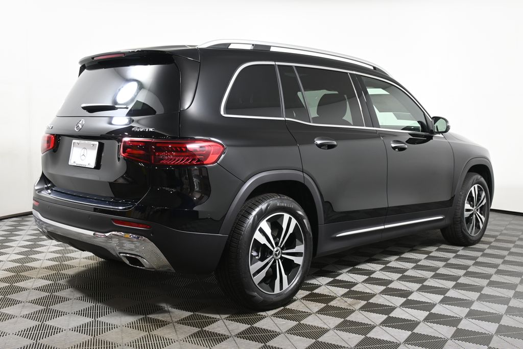 2025 Mercedes Benz GLB 250 4MATIC photo 5