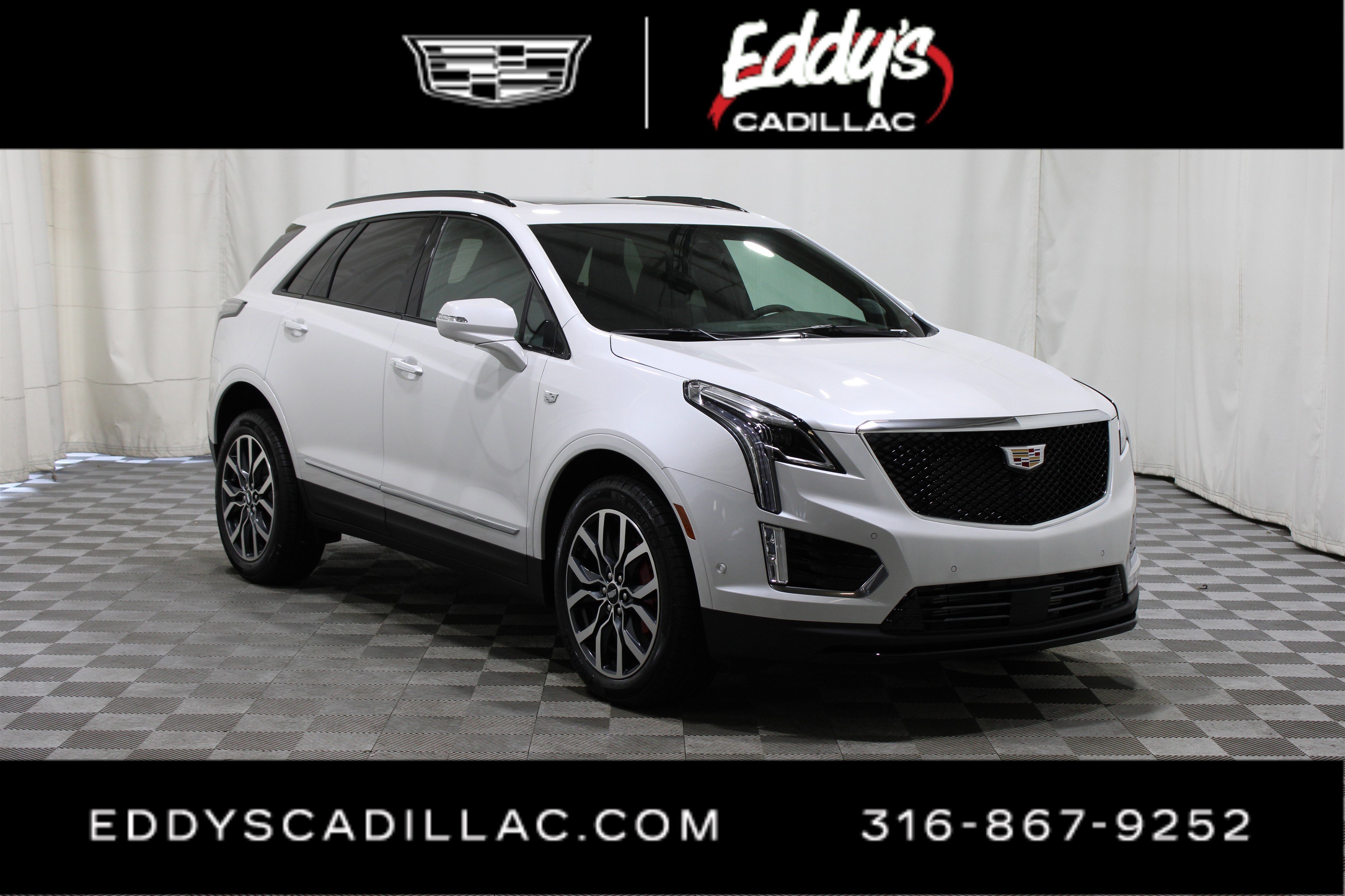 2025 Cadillac XT5 Sport's photo