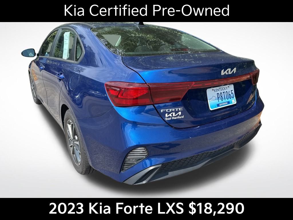 2023 Kia Forte LXS photo 5