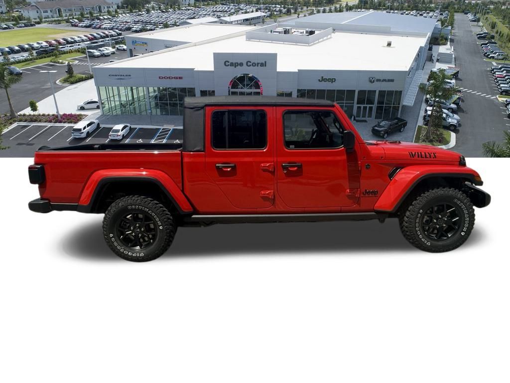 2025 Jeep Gladiator Willys photo 3