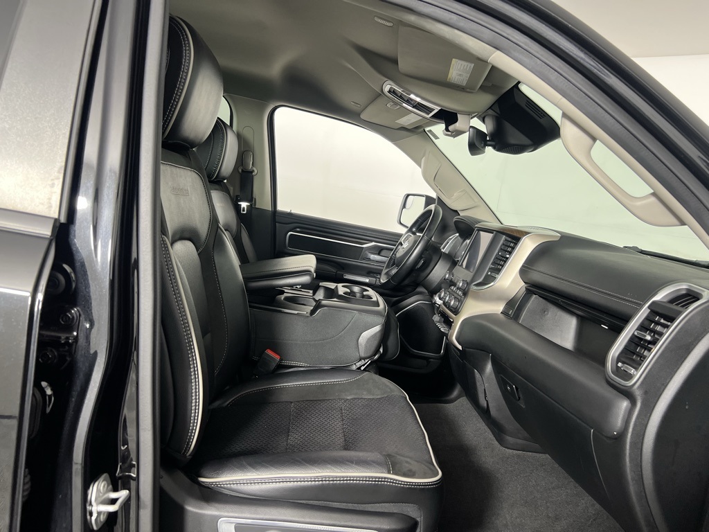 2022 Ram 1500 Laramie photo 25