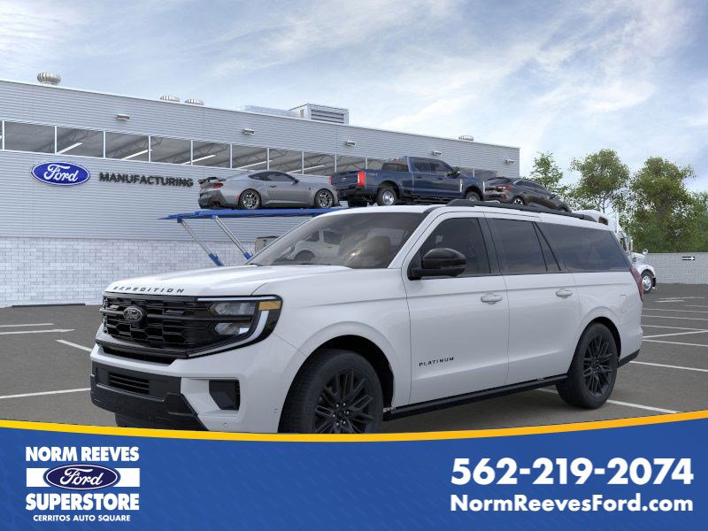 2026 Ford Expedition Platinum's photo