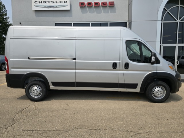 2025 Ram ProMaster 2500 photo 3