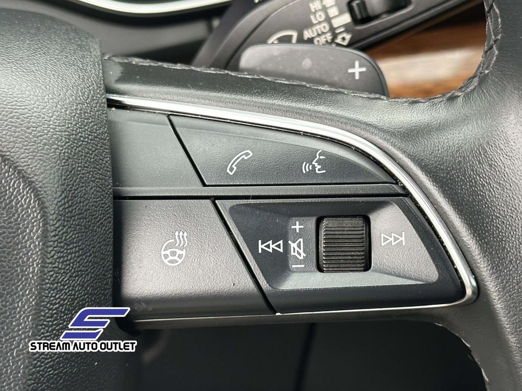 2023 Audi Q5 45 S line Premium photo 19