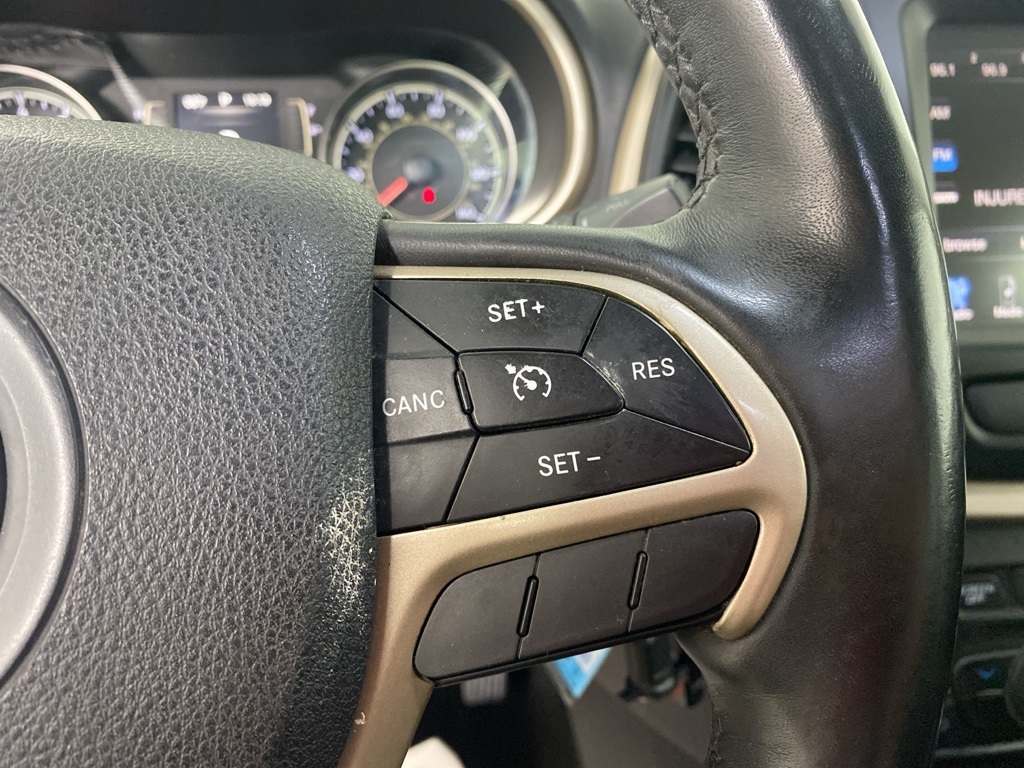 2014 Jeep Cherokee Latitude photo 18