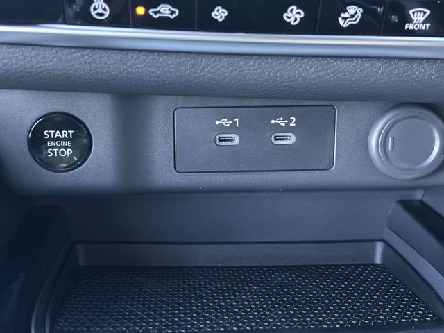 2026 Nissan Rogue SV photo 15