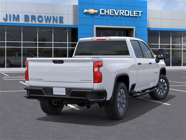 2025 Chevrolet Silverado 2500HD Custom photo 4