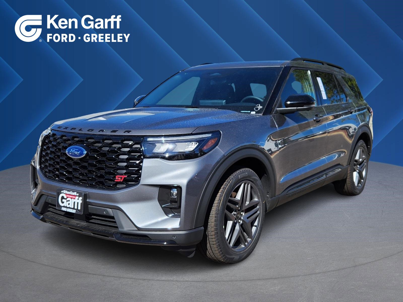 2025 Ford Explorer ST's photo