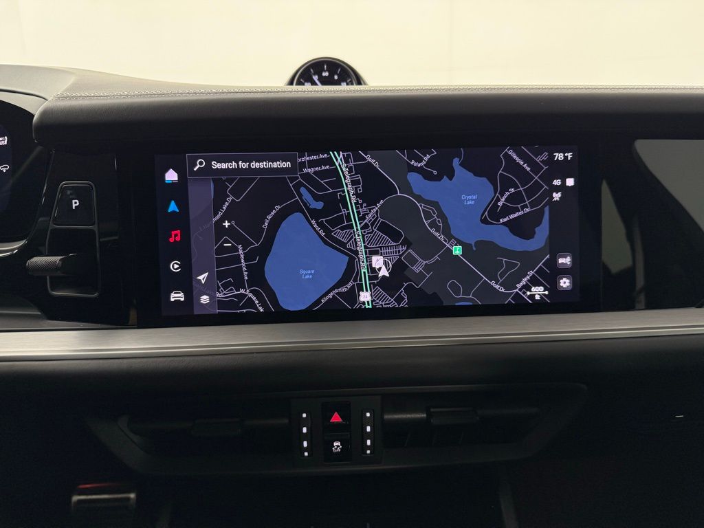 2024 Porsche Cayenne Turbo E-Hybrid Coupe photo 13