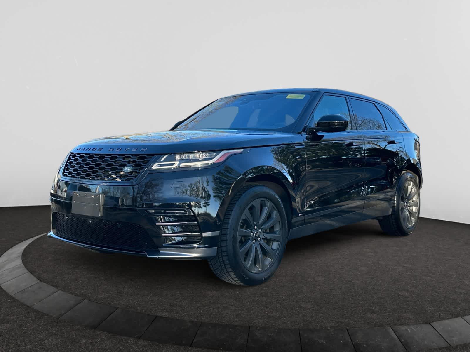 2018 Land Rover Range Rover Velar SE's photo