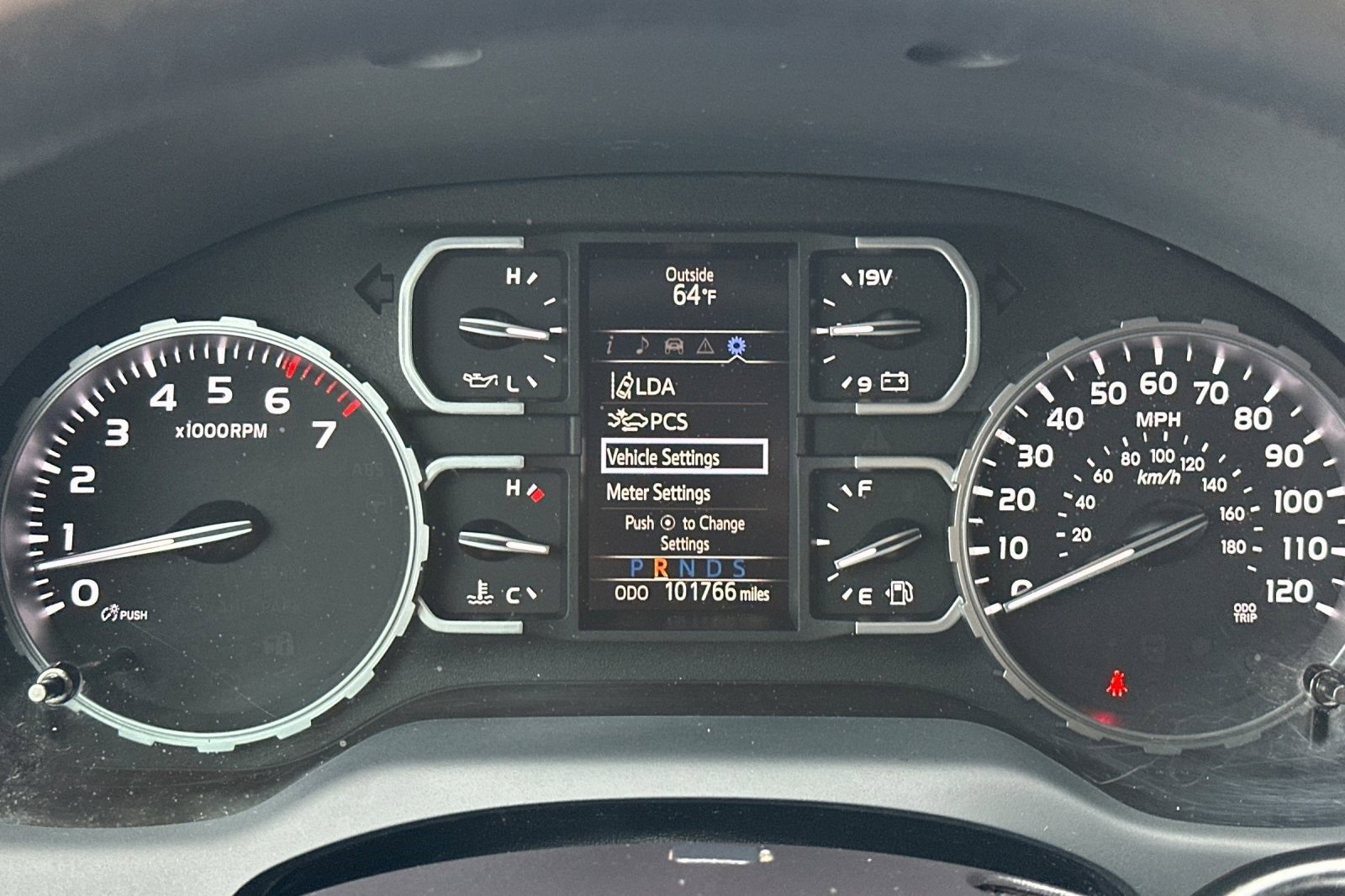 2018 Toyota Tundra SR photo 25