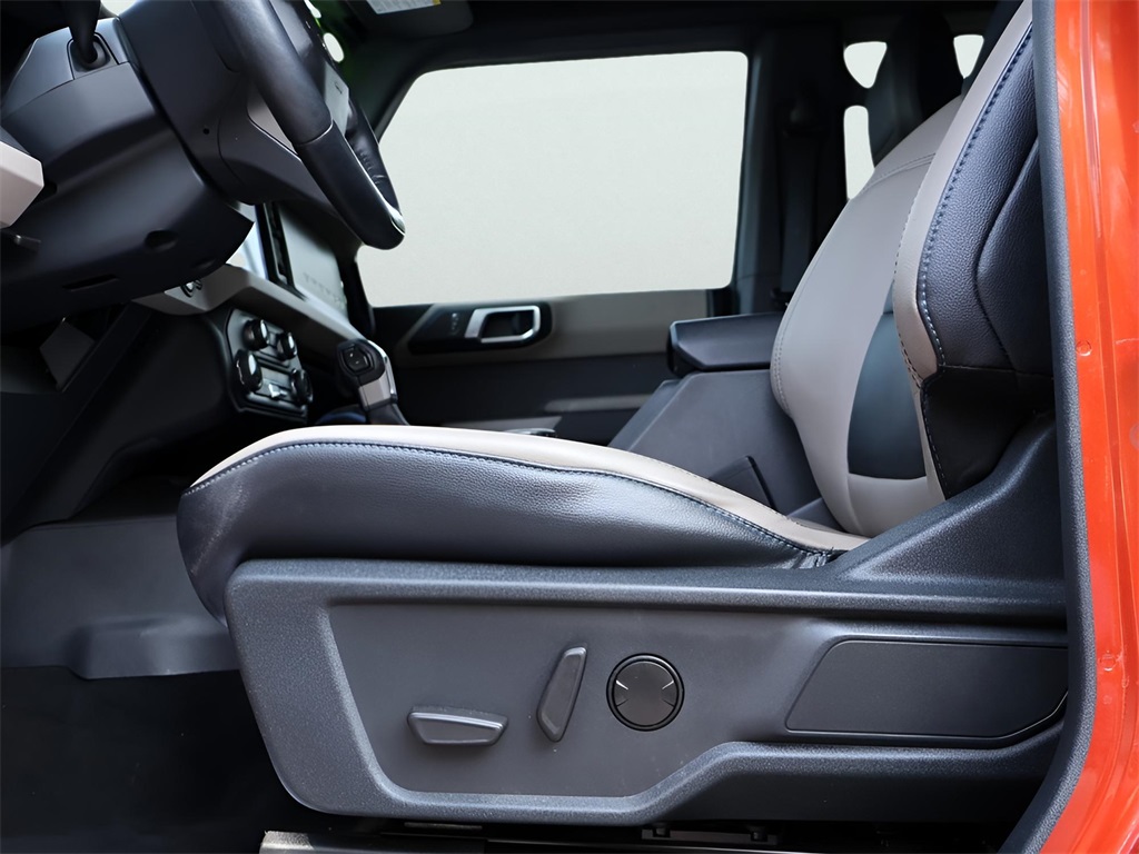 2022 Ford Bronco Wildtrak photo 36