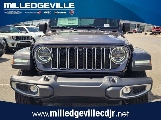 2025 Jeep Wrangler Sahara photo 2