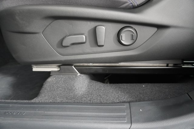 2025 Subaru Forester Premium photo 11