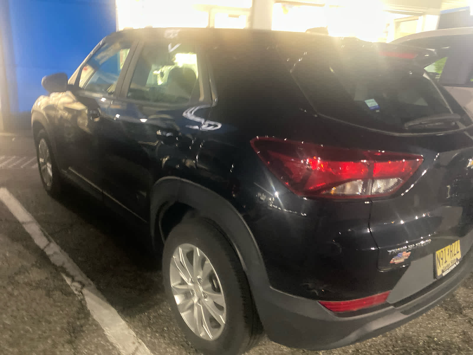 2023 Chevrolet Trailblazer LS photo 2