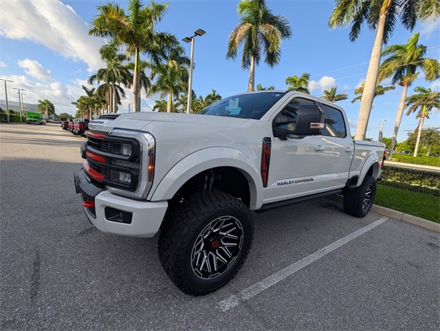 2026 Ford F-250 Lariat photo 4