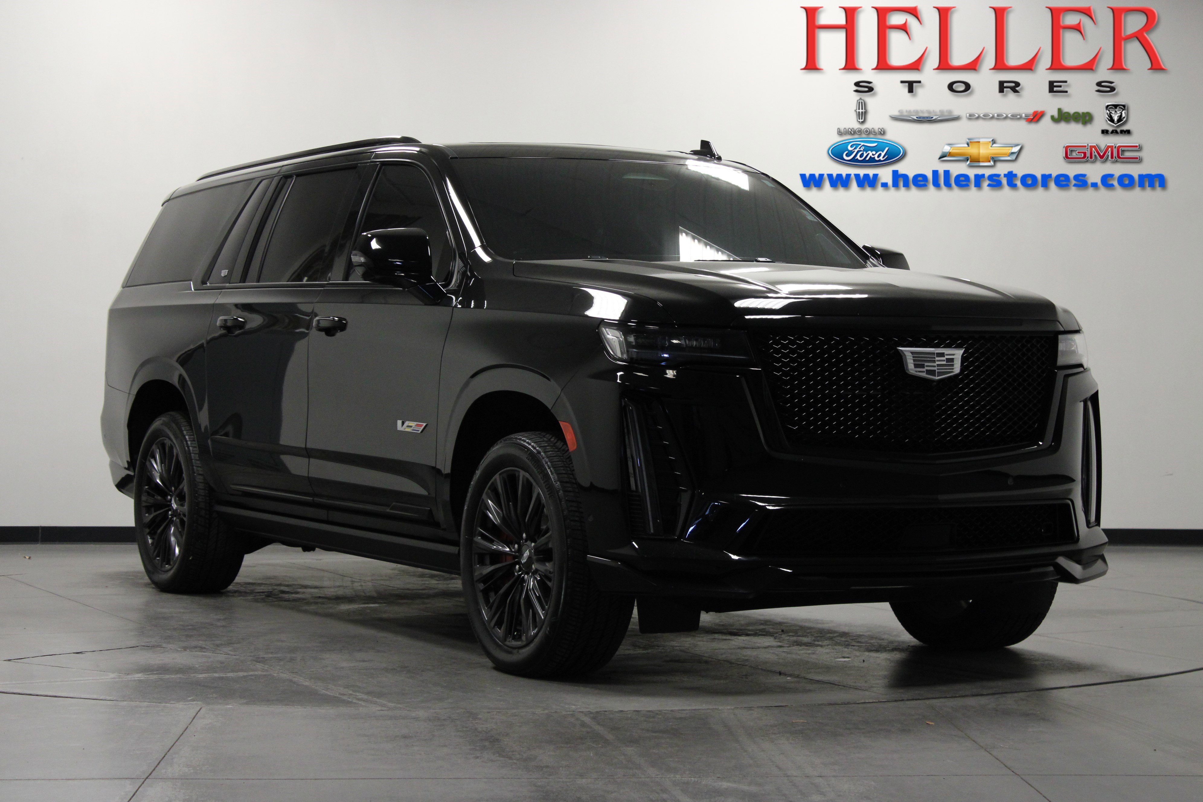 2023 Cadillac Escalade ESV V-Series's photo