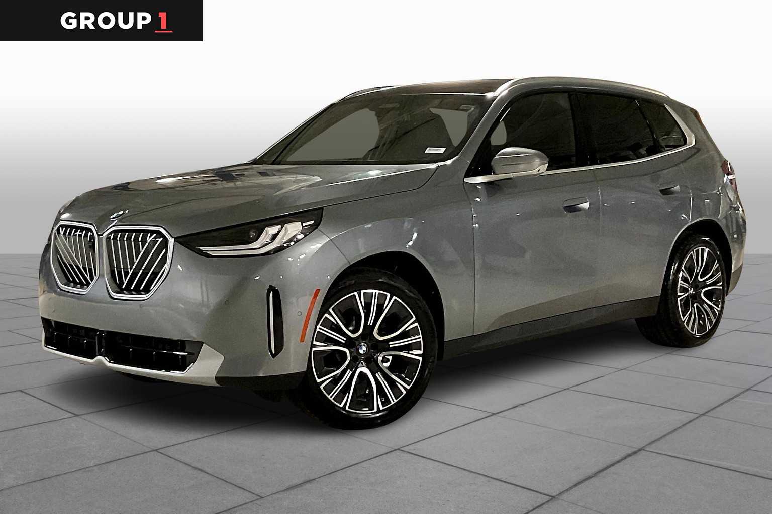 2026 BMW X3 30's photo