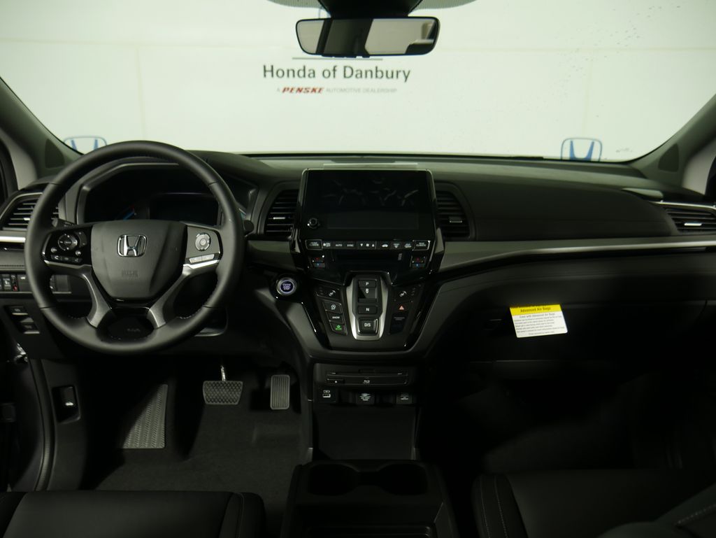 2026 Honda Odyssey Touring photo 10