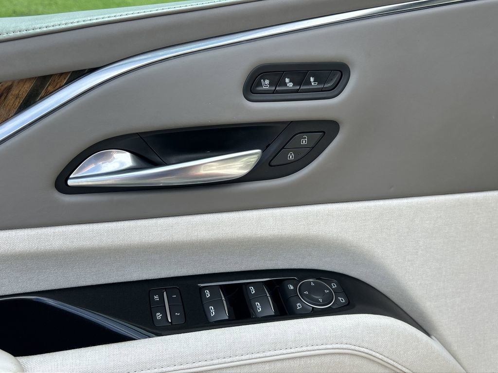 2021 Cadillac Escalade Premium Luxury Platinum photo 19