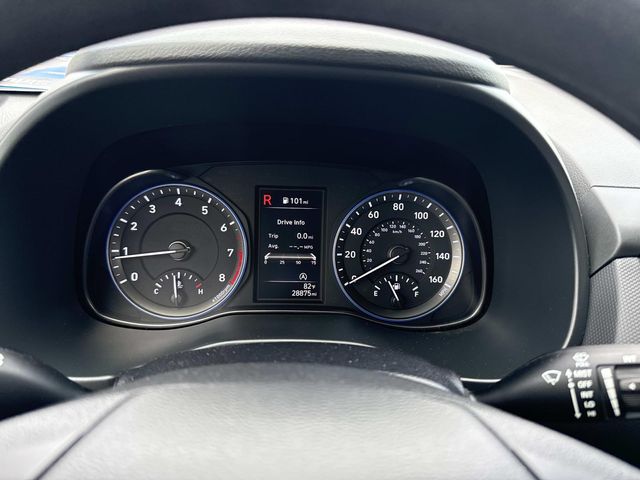2023 Hyundai Kona SEL photo 27