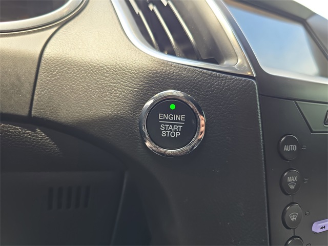 2020 Ford Edge Titanium photo 27