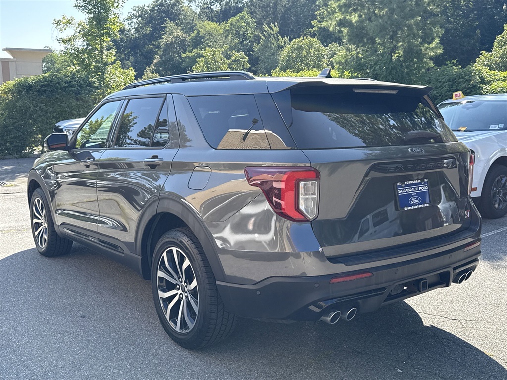 2020 Ford Explorer ST photo 4