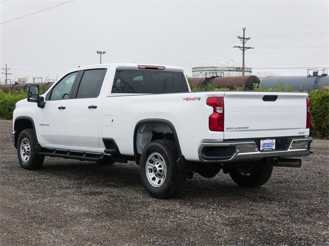 2026 Chevrolet Silverado 3500HD photo 4