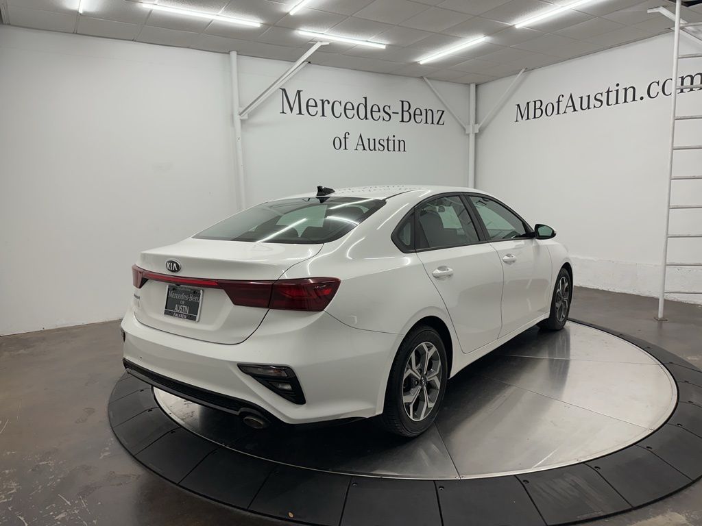 2019 Kia Forte FE LXS photo 5