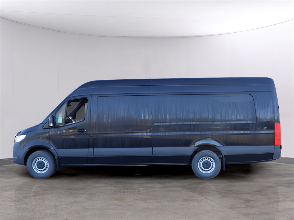 Used 2024 Mercedes-Benz Sprinter Cargo Van Base with VIN W1Y4NDHY5RT171032 for sale in Kansas City