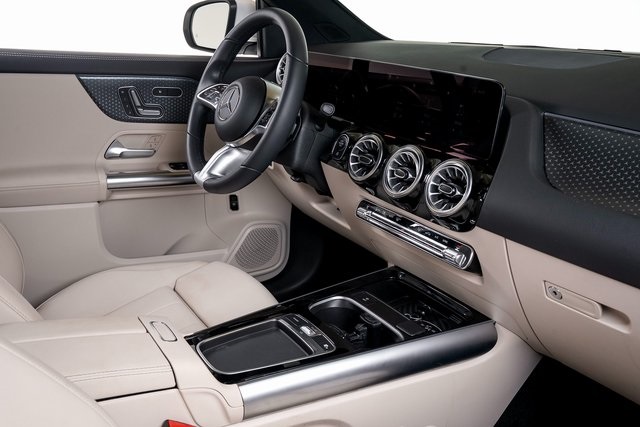 2024 Mercedes Benz GLA 250 photo 46