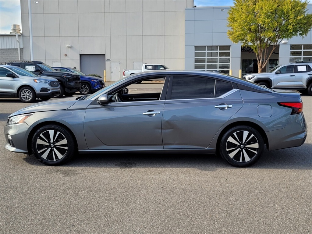2021 Nissan Altima 2.5 SV photo 4