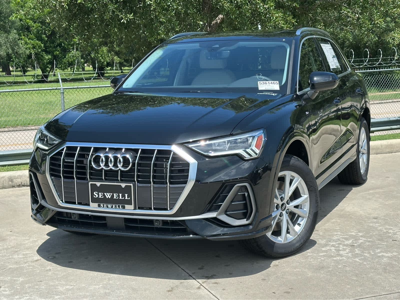 2025 Audi Q3 S line Premium