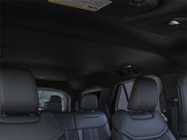 2025 Ford Explorer ST-Line photo 17