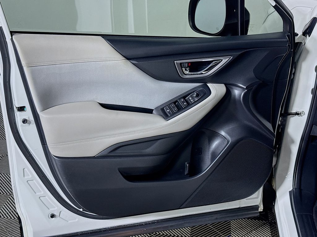 2021 Subaru Forester Premium photo 10