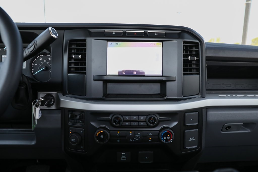 2024 Ford F-550 XL photo 25