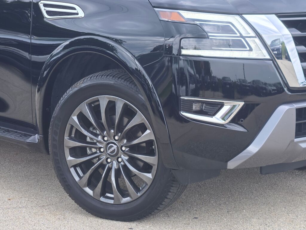 2024 Nissan Armada Platinum photo 3